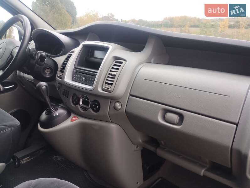 Минивэн Renault Trafic 2014 в Дубно