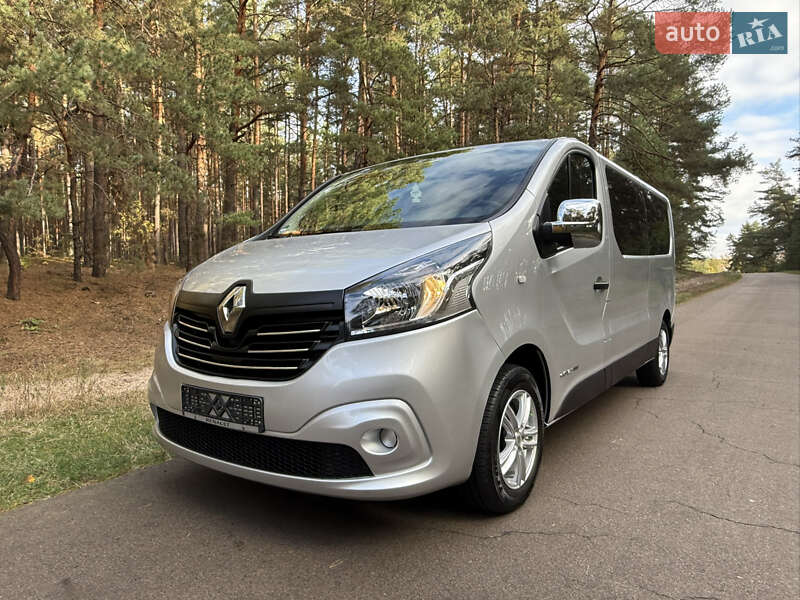 Минивэн Renault Trafic 2016 в Киеве фото 7 Минивэн Renault Trafic 2016 в Киеве
