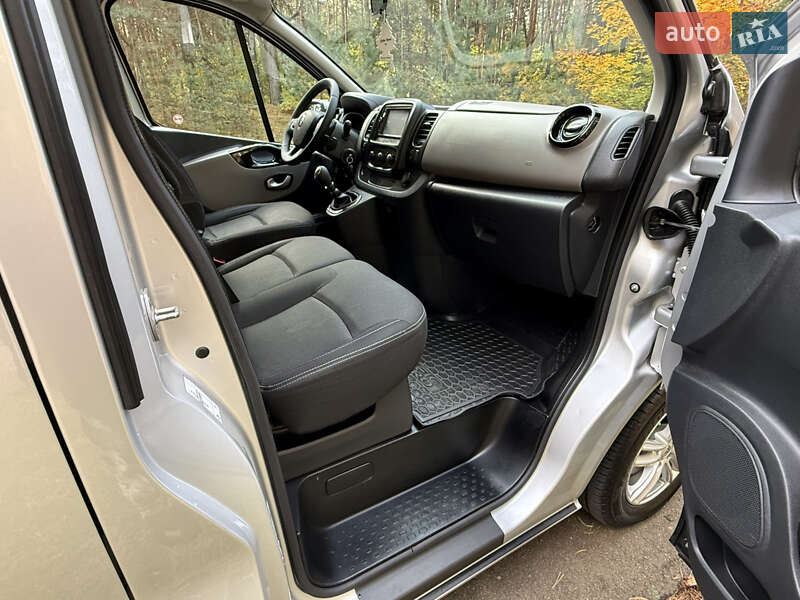 Минивэн Renault Trafic 2016 в Киеве фото 43 Минивэн Renault Trafic 2016 в Киеве