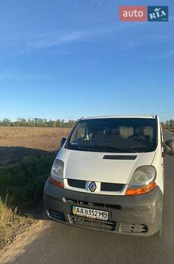 Вантажний фургон Renault Trafic 2006 в Києві