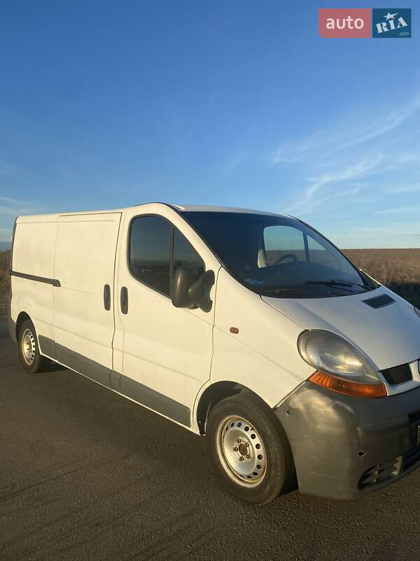 Вантажний фургон Renault Trafic 2006 в Києві