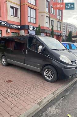 Минивэн Renault Trafic 2011 в Рокитном