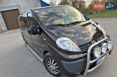 Грузовой фургон Renault Trafic 2013 в Радивилове