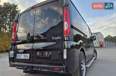 Грузовой фургон Renault Trafic 2013 в 