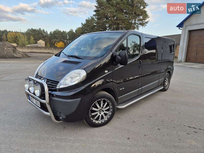 Грузовой фургон Renault Trafic 2013 в Радивилове