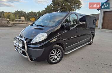 Грузовой фургон Renault Trafic 2013 в 