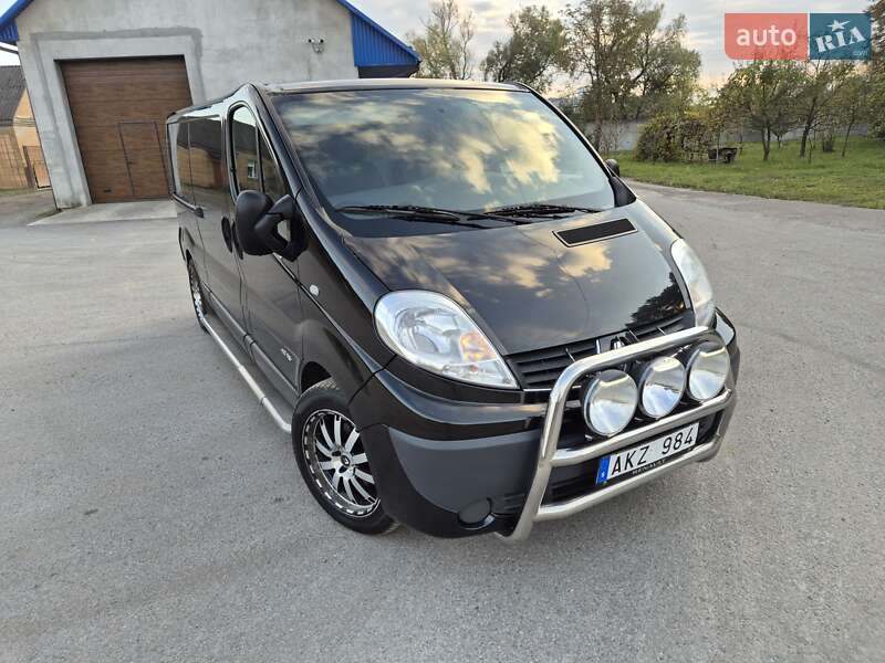 Грузовой фургон Renault Trafic 2013 в Радивилове