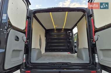 Грузовой фургон Renault Trafic 2013 в 