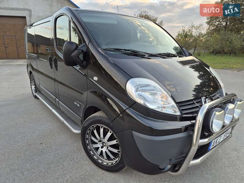 Грузовой фургон Renault Trafic 2013 в Радивилове