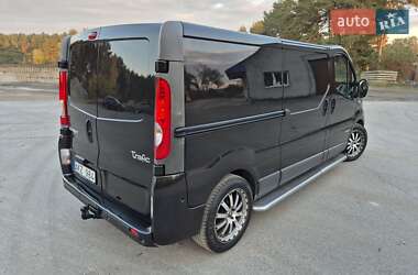 Грузовой фургон Renault Trafic 2013 в 