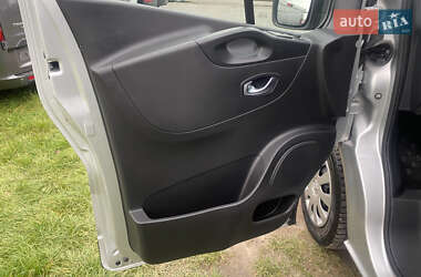 Минивэн Renault Trafic 2021 в 
