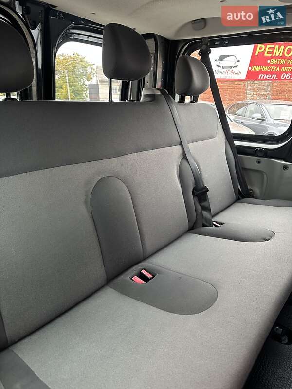 Минивэн Renault Trafic 2008 в Смеле фото 8 Минивэн Renault Trafic 2008 в Смеле