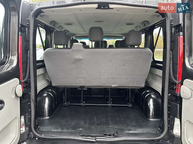 Минивэн Renault Trafic 2008 в Смеле фото 14 Минивэн Renault Trafic 2008 в Смеле