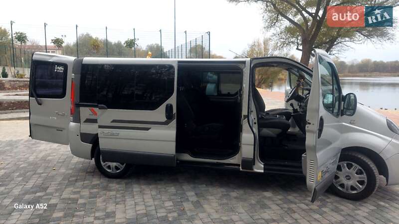 Минивэн Renault Trafic 2010 в Харькове