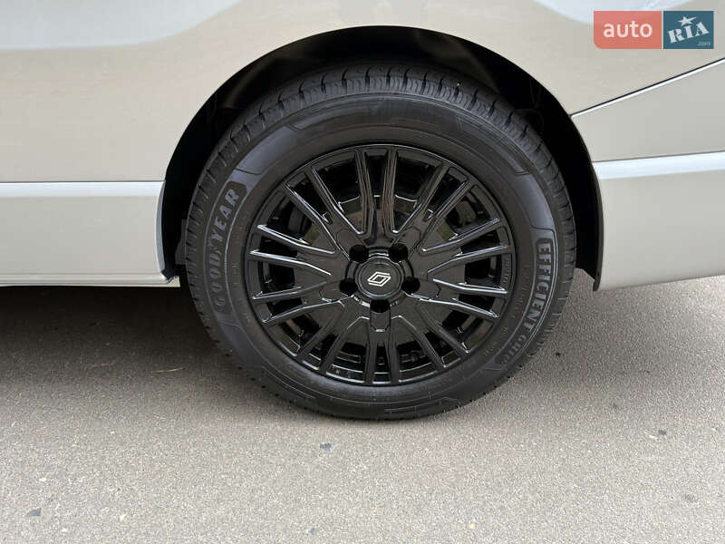 Минивэн Renault Trafic 2020 в Киеве