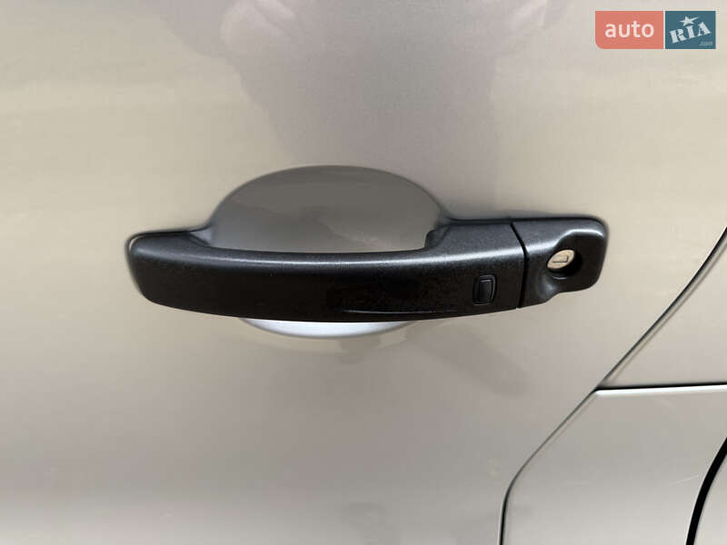 Минивэн Renault Trafic 2020 в Киеве