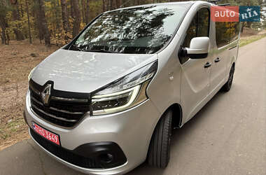 Минивэн Renault Trafic 2020 в 