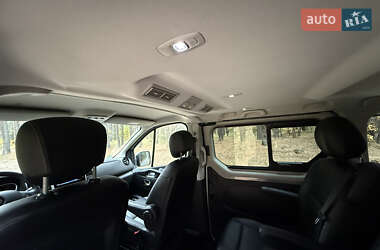 Минивэн Renault Trafic 2020 в 
