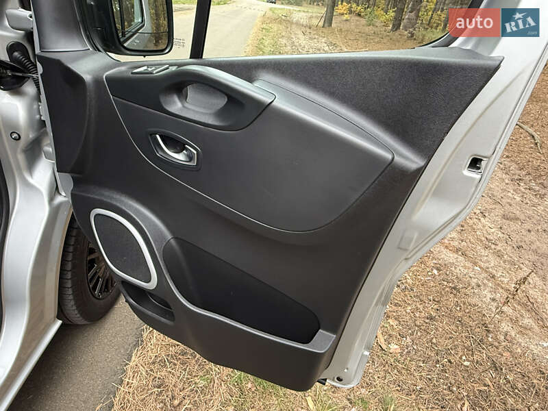 Минивэн Renault Trafic 2020 в Киеве