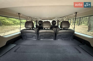 Минивэн Renault Trafic 2020 в 