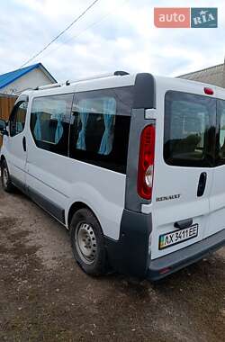 Минивэн Renault Trafic 2009 в 