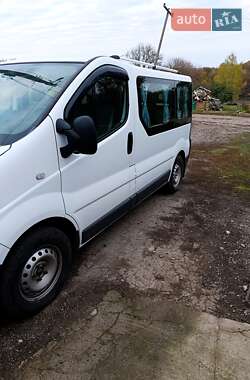 Минивэн Renault Trafic 2009 в 