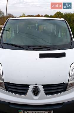 Минивэн Renault Trafic 2009 в 