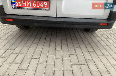 Минивэн Renault Trafic 2019 в 