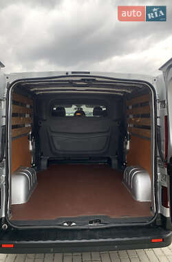 Минивэн Renault Trafic 2019 в 