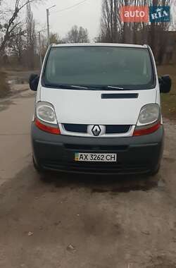 Мінівен Renault Trafic 2003 в 