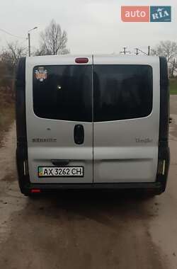 Мінівен Renault Trafic 2003 в 