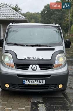 Минивэн Renault Trafic 2007 в Тульчине