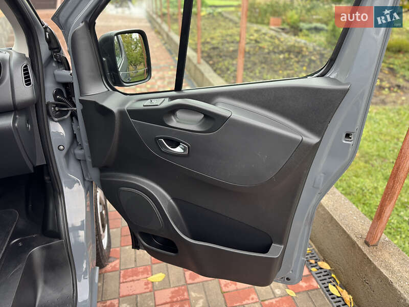 Грузовой фургон Renault Trafic 2020 в Казатине