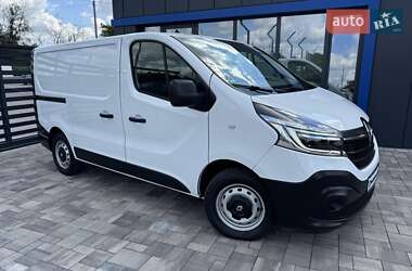 Грузопассажирский фургон Renault Trafic 2020 в 