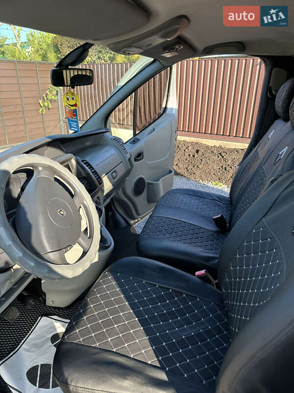 Минивэн Renault Trafic 2011 в Калиновке фото 26 Минивэн Renault Trafic 2011 в Калиновке