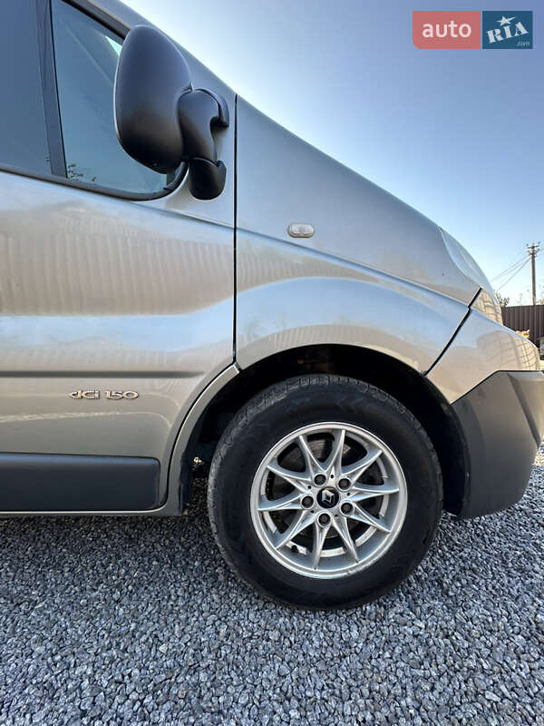 Минивэн Renault Trafic 2011 в Калиновке фото 40 Минивэн Renault Trafic 2011 в Калиновке