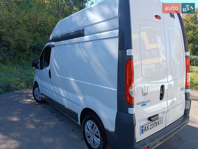 Грузопассажирский фургон Renault Trafic 2013 в Харькове фото 8 Грузопассажирский фургон Renault Trafic 2013 в Харькове
