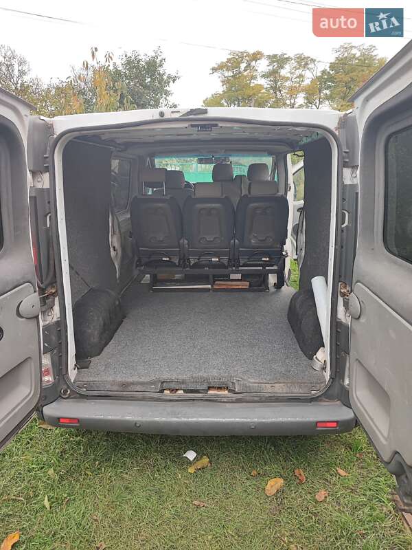 Мінівен Renault Trafic 2005 в Києві фото 6 Мінівен Renault Trafic 2005 в Києві