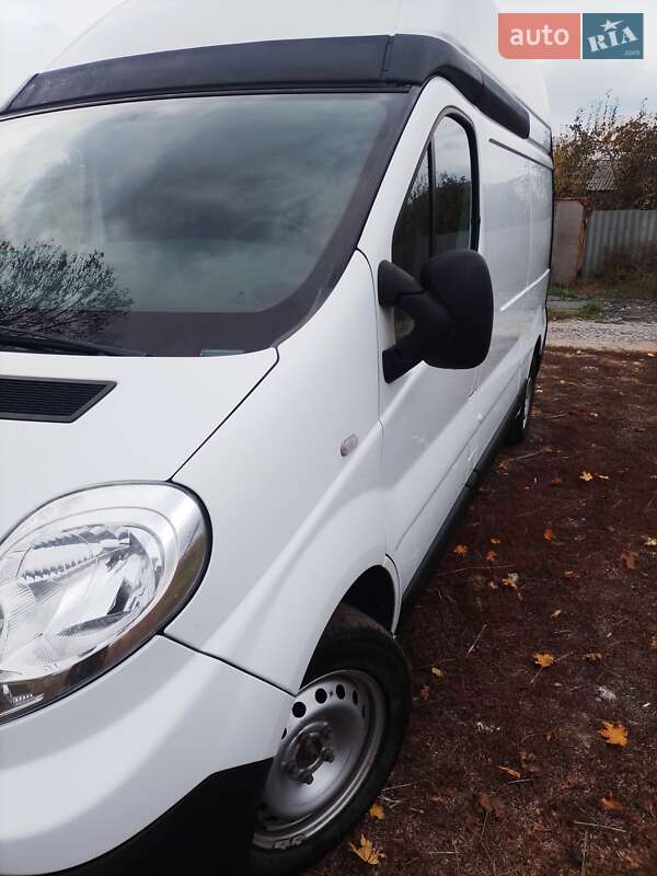 Грузовой фургон Renault Trafic 2010 в Харькове фото 5 Грузовой фургон Renault Trafic 2010 в Харькове