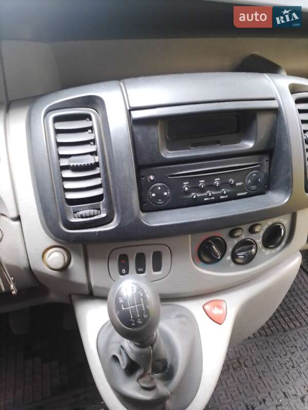 Грузовой фургон Renault Trafic 2010 в Харькове фото 14 Грузовой фургон Renault Trafic 2010 в Харькове
