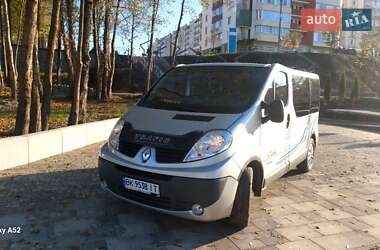 Минивэн Renault Trafic 2009 в 