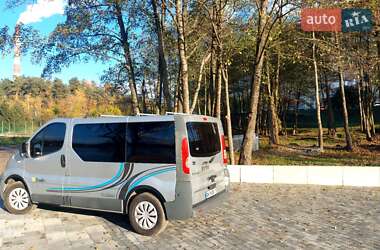 Минивэн Renault Trafic 2009 в 