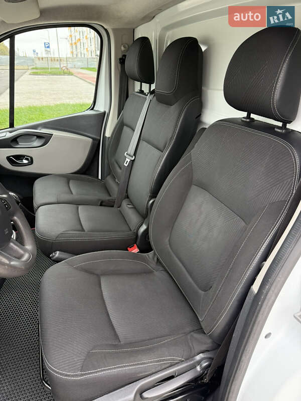 Грузопассажирский фургон Renault Trafic 2018 в Виннице фото 17 Грузопассажирский фургон Renault Trafic 2018 в Виннице