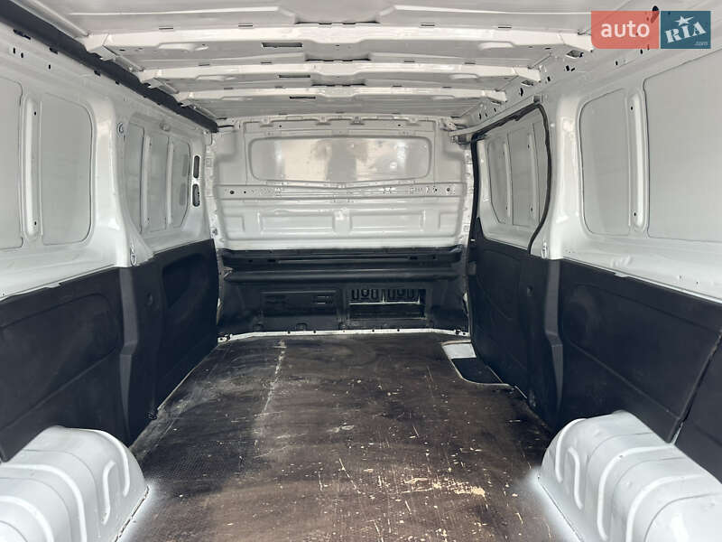 Грузовой фургон Renault Trafic 2016 в Ровно фото 26 Грузовой фургон Renault Trafic 2016 в Ровно