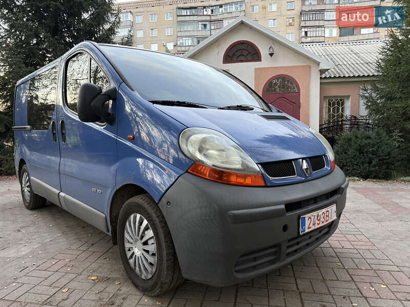 Минивэн Renault Trafic 2002 в Краматорске фото 2 Минивэн Renault Trafic 2002 в Краматорске
