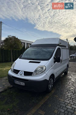 Грузовой фургон Renault Trafic 2008 в Ровно