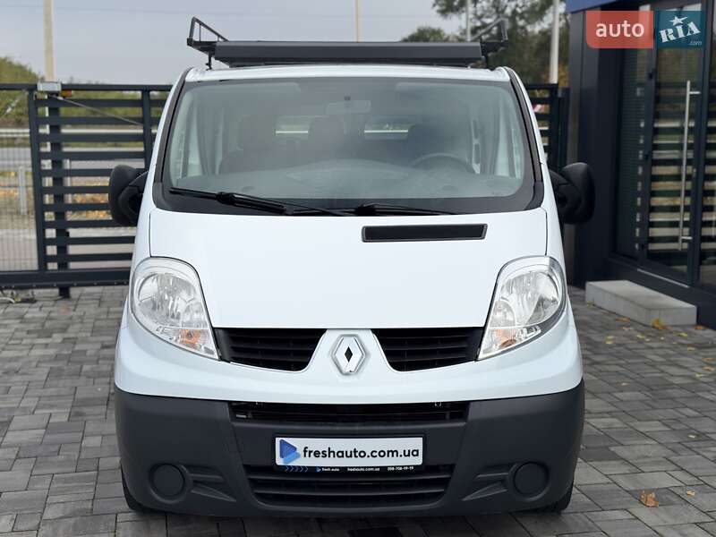 Минивэн Renault Trafic 2014 в Ровно