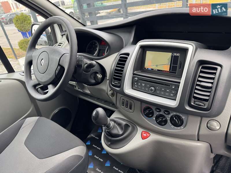 Минивэн Renault Trafic 2014 в Ровно