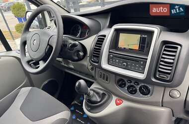 Минивэн Renault Trafic 2014 в 