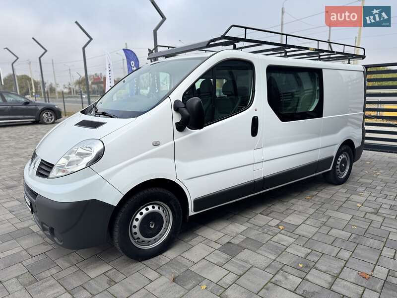 Минивэн Renault Trafic 2014 в Ровно